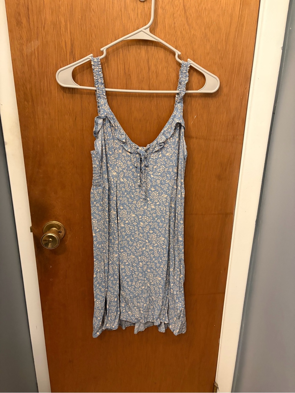 American Eagle Outfitters Blue Floral Midi Sundress